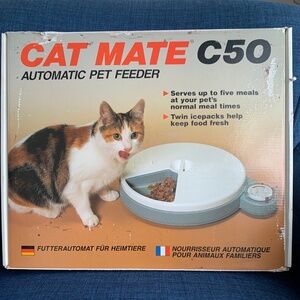 Cat Mate C50 Automatic 5 Meal Pet Feeder, 2 Ice Packs, Instructions, WORKS GREAT